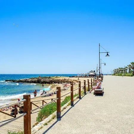 Eleonor, La Entrada, Punta Prima, Апартаменты Торевьиа
